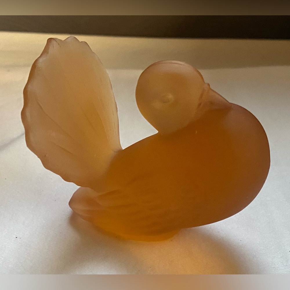 Westmoreland Pouter Pigeon frosted glass figurine- vintage- excellent!